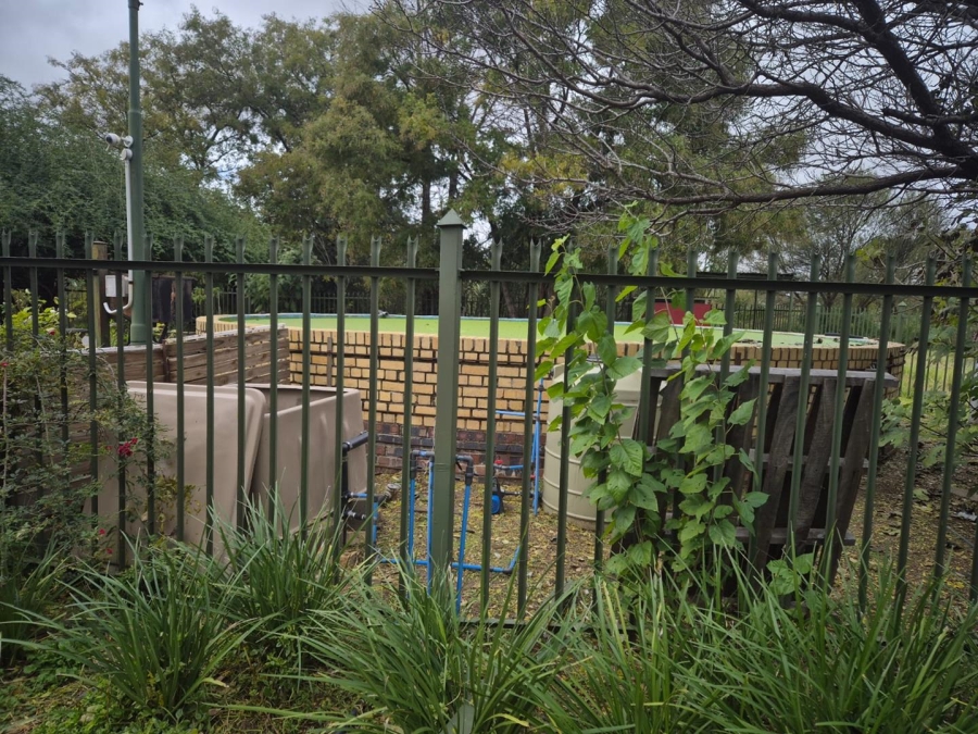5 Bedroom Property for Sale in Roodewal Free State